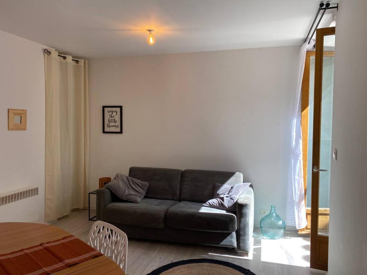 Accueillant Petit T2 Coeur De Centre Ville Lezignan-Corbieres Ngoại thất bức ảnh